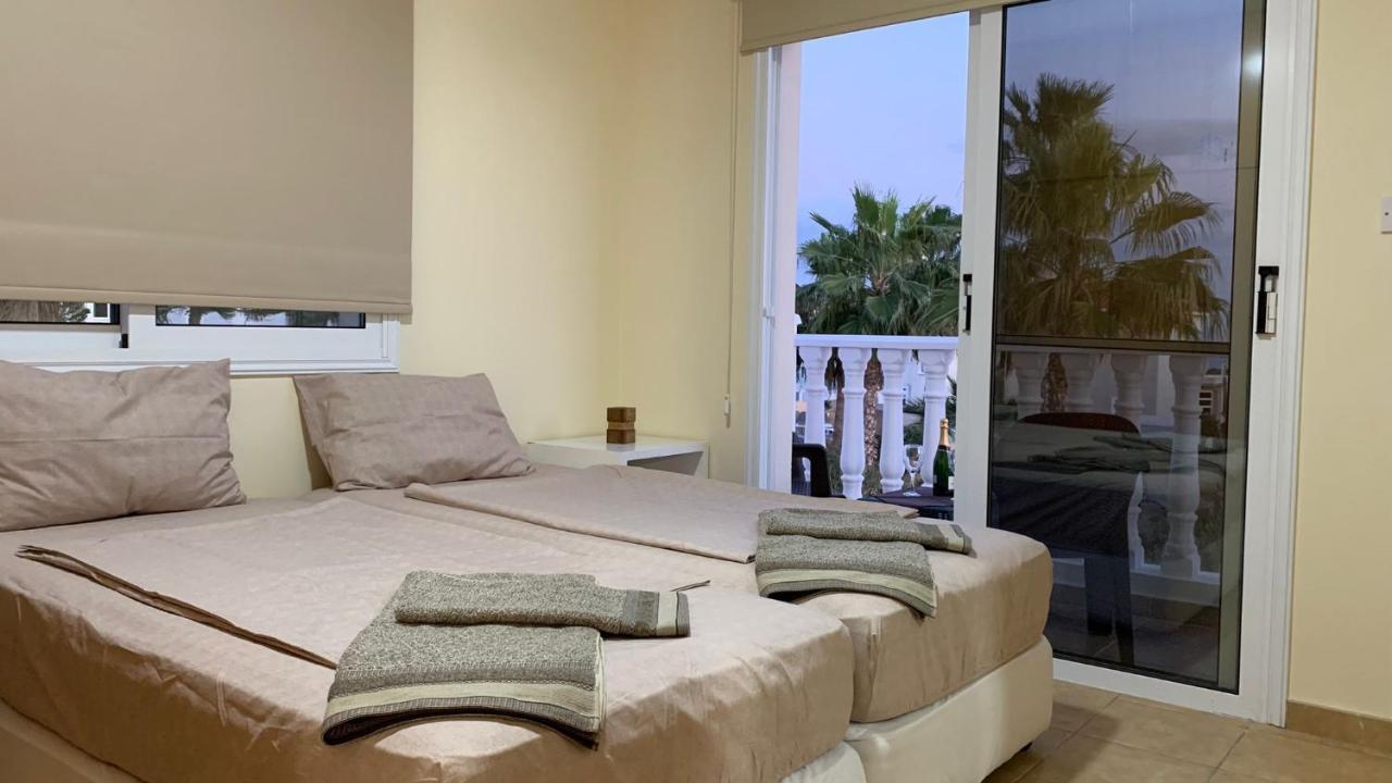 Moonlight Sea View Villa Айя Напа Екстериор снимка